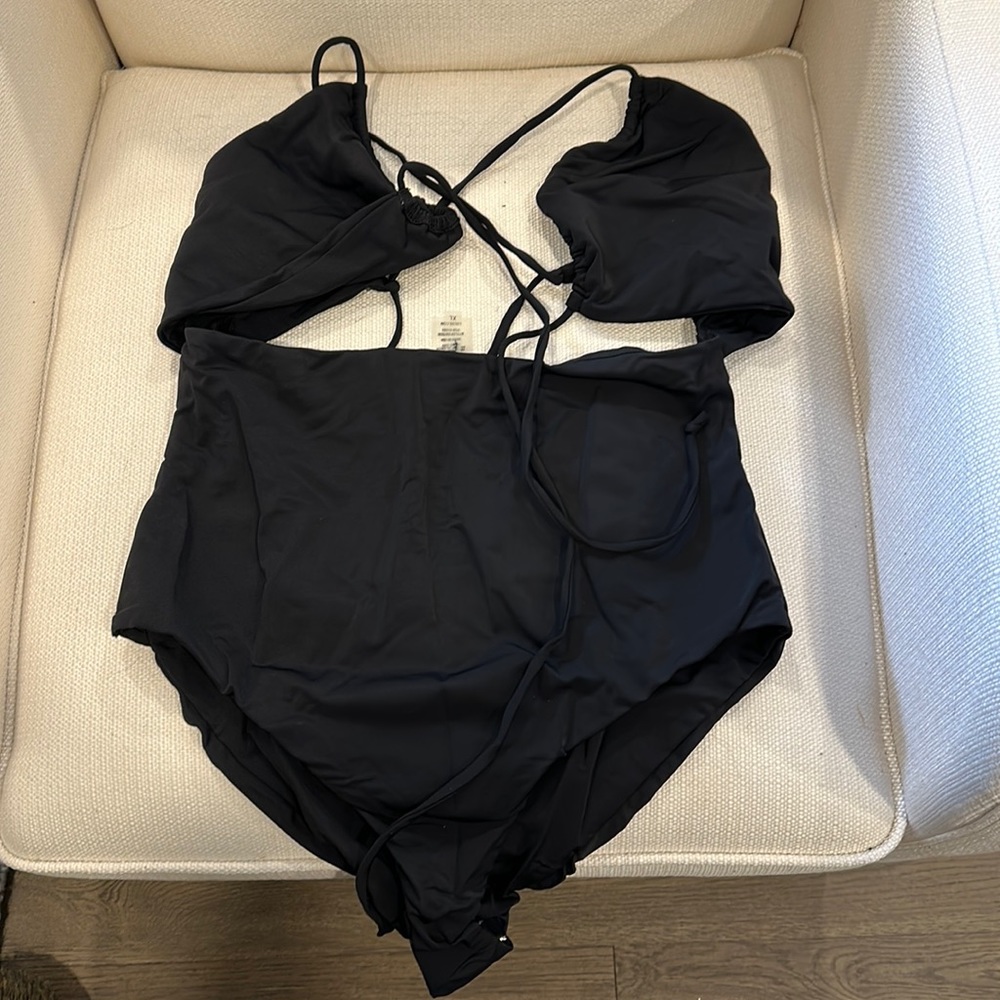 one piece swimsuit
